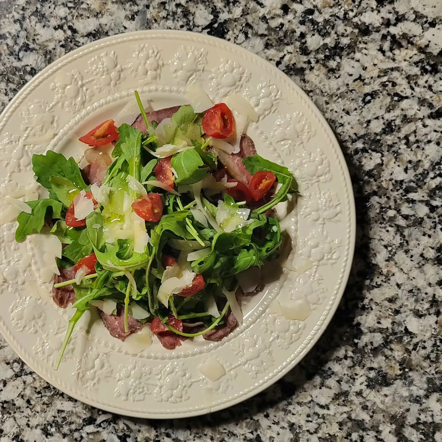 国産牛リブロースのカルパッチョ