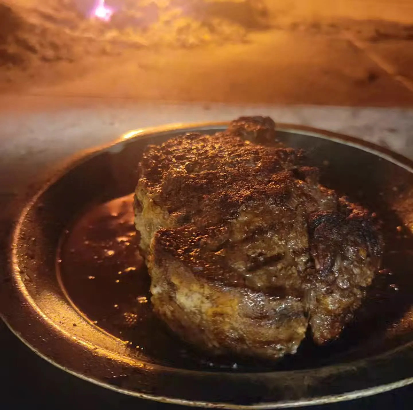 ピザ歴26年、百名店出身シェフの　　　　　　　　　ナポリピッ...