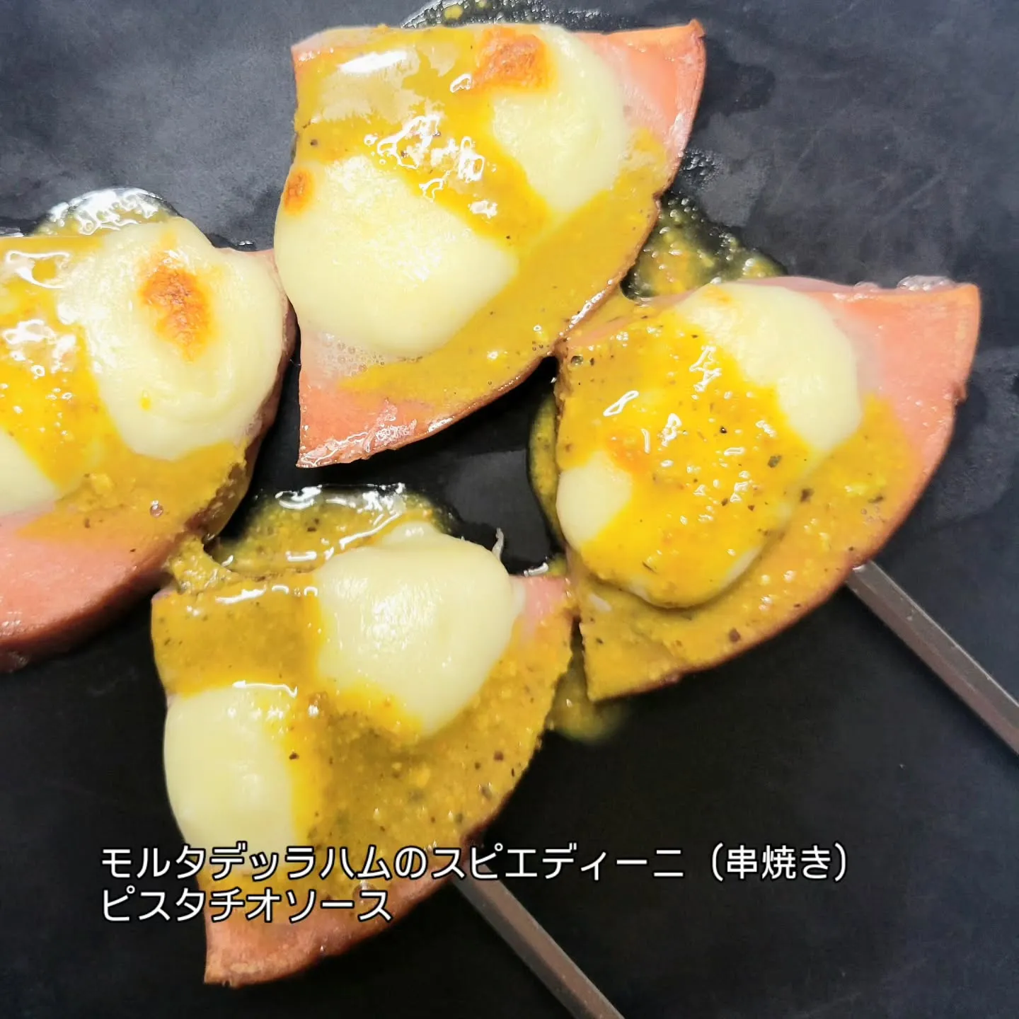 ピザ歴26年、百名店出身シェフの 飾らない街...