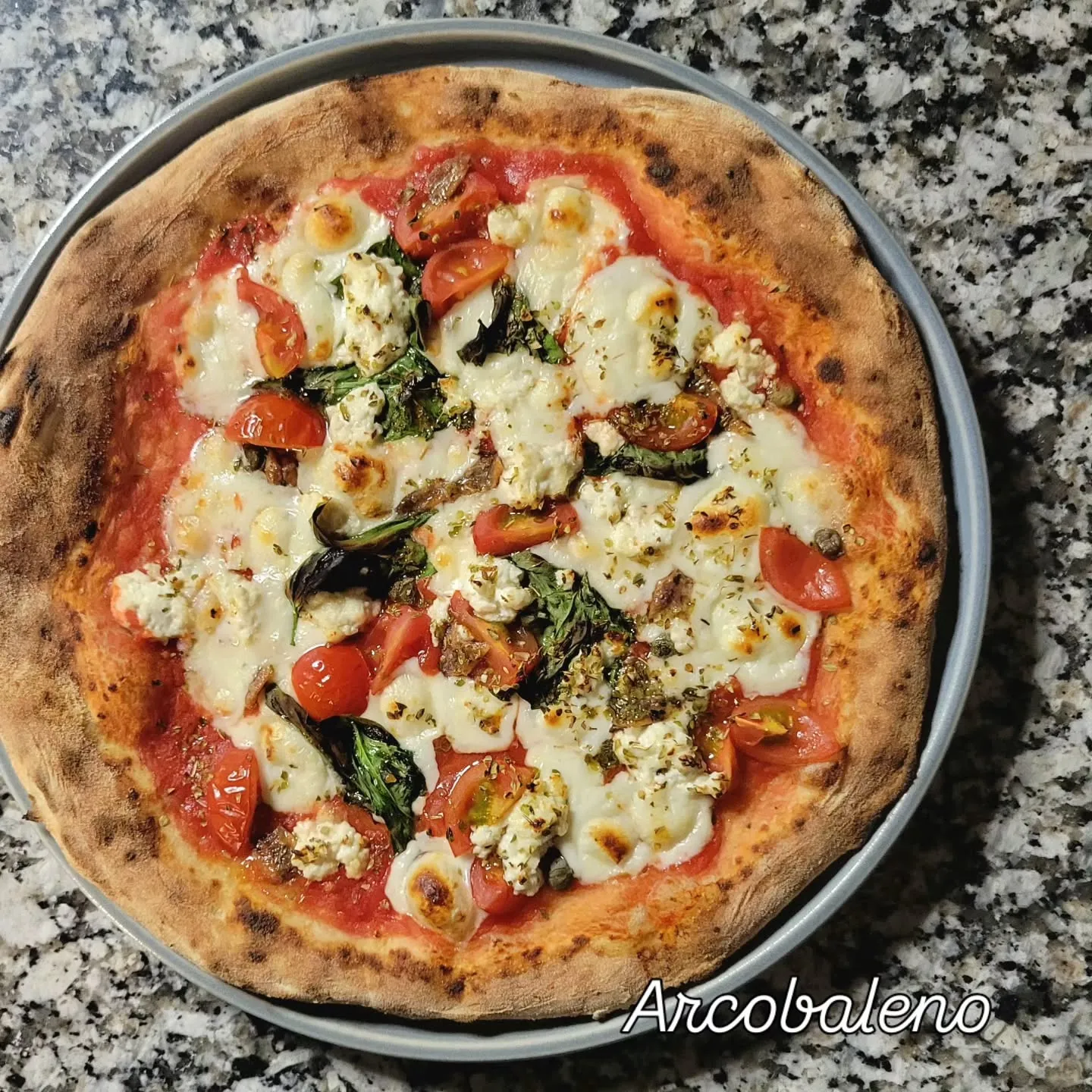 薪窯ピッツァとイタリア料理