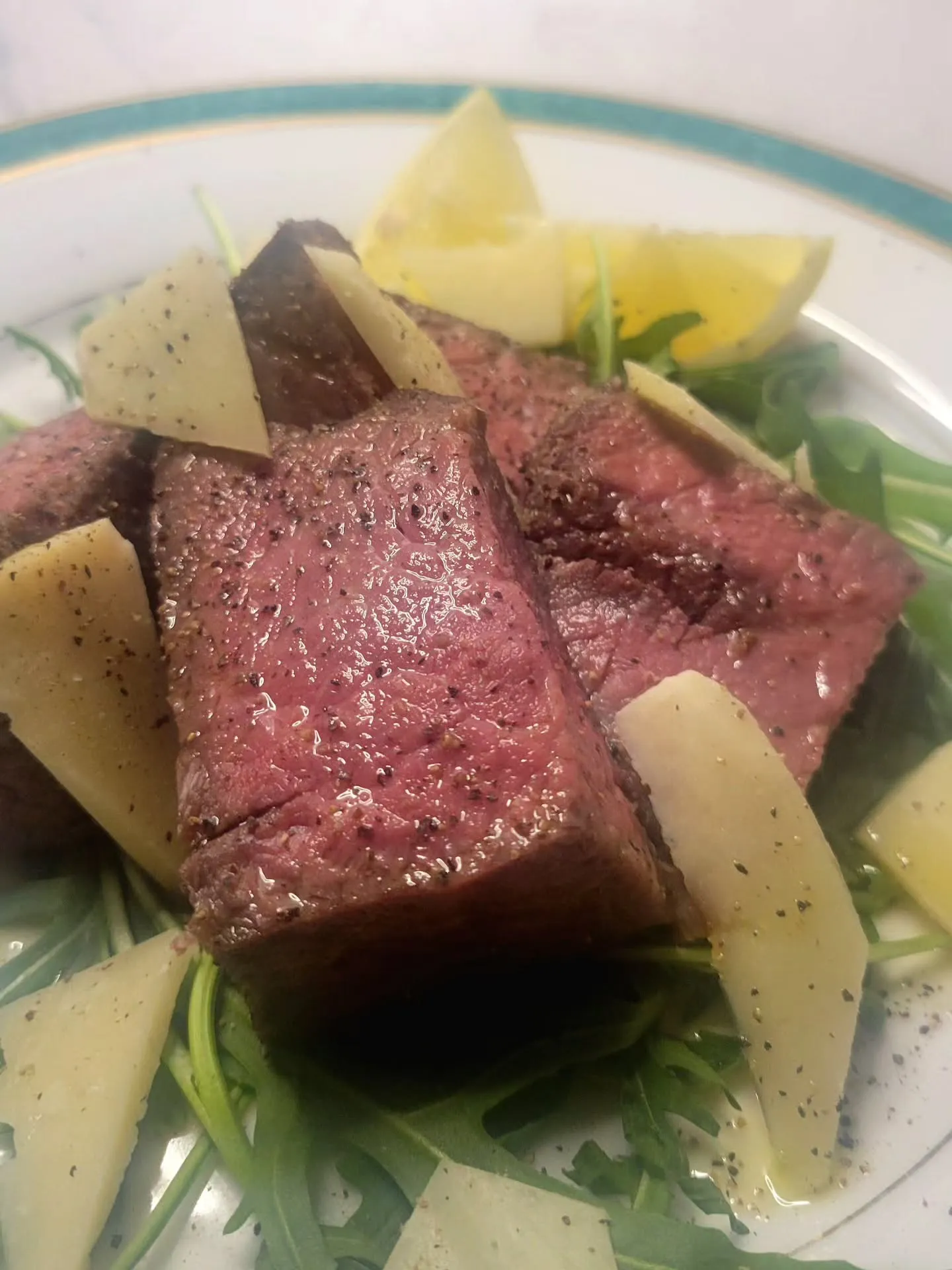 薪窯ピッツァとイタリア料理　　　