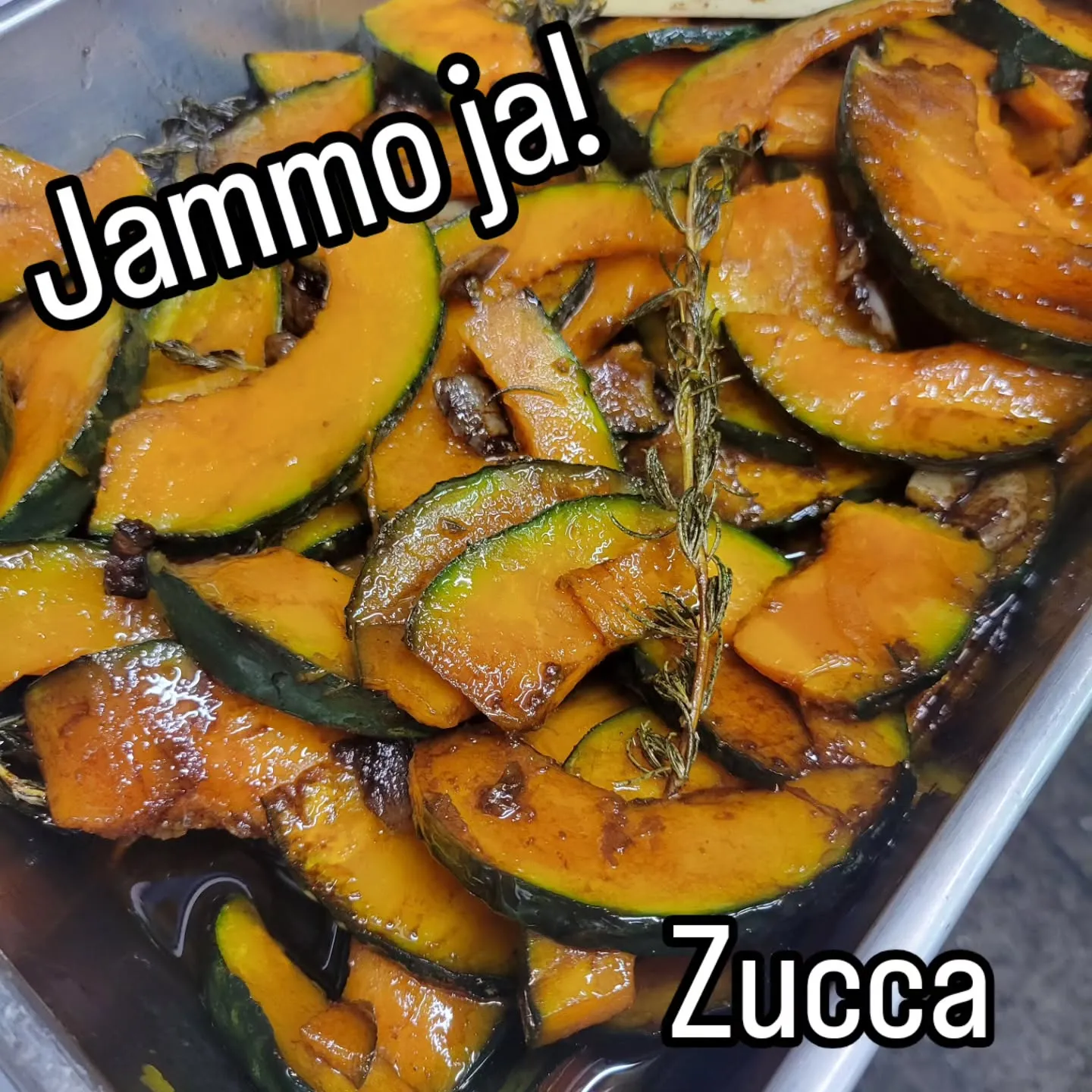 Jammo ja!(さぁ、行こう!)※ナポリの方言