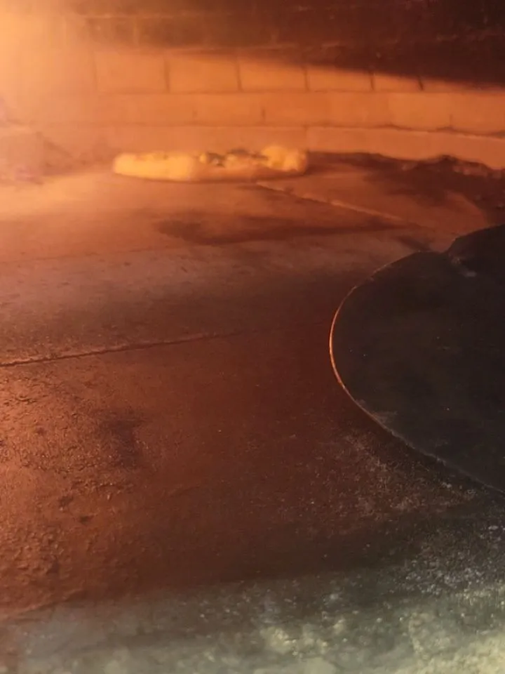 薪窯ピッツァとイタリア料理　　　